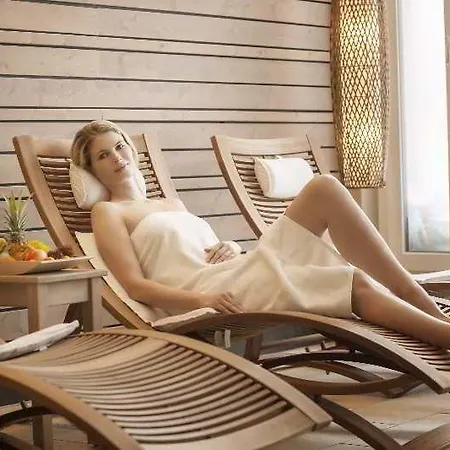 بلويمليسالب دورينت بيتنبيرغ/إنترلاكن‏ شقة فندقية 4*