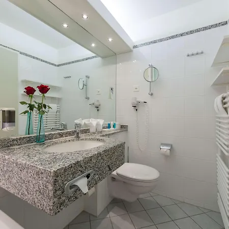 بلويمليسالب دورينت بيتنبيرغ/إنترلاكن‏ شقة فندقية 4*