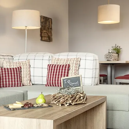 شقة فندقية بلويمليسالب دورينت بيتنبيرغ/إنترلاكن‏ 4*